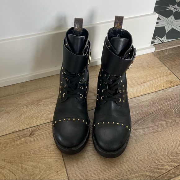 Louis Vuitton 38 1/2 M Combat Leather Boots with dust bag - Picture 2 of 12